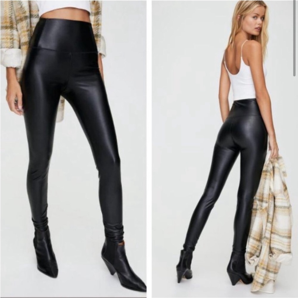 NEW/NEVER WORN! Aritzia Wilfred Free Daria Vegan Leather Pants - Size S, black